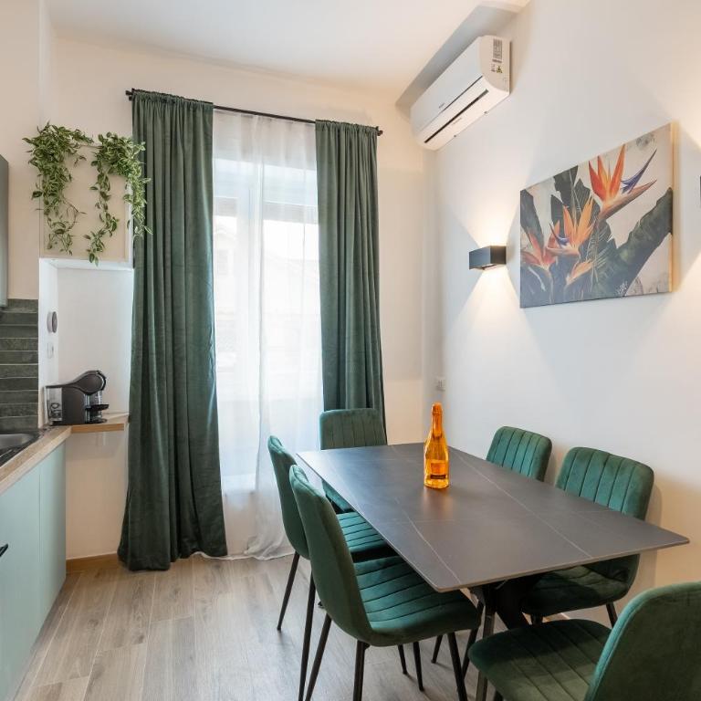 St Peter Luxury Apt - Walk to Vatican, 4-6 pax, A-C - Appartamento con 2 Camere da Letto e Balcone - 16