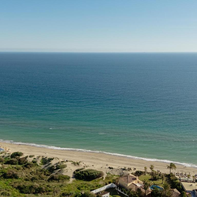 Villa Privada con Piscina y Jardín en Las Chapas, Marbella - Villa de 2 dormitorios - 77