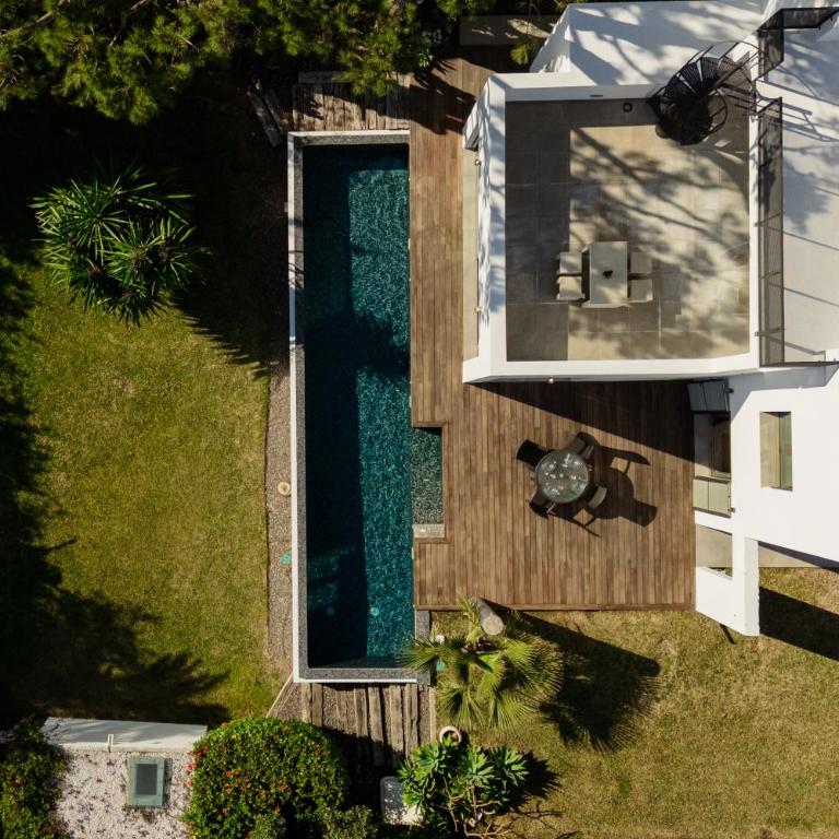 Villa Privada con Piscina y Jardín en Las Chapas, Marbella - Villa de 2 dormitorios - 83