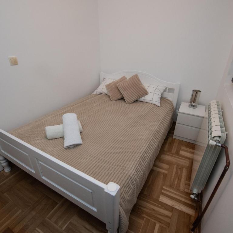 DVA stan na dan - Apartman sa 2 Spavaće Sobe - 15