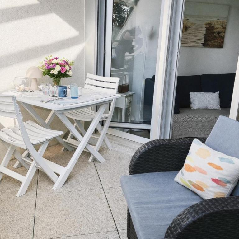 Le BULOT BLEU - 2 vacanciers - 1 chambre - Terrasse - 2 vélos - Parking - Plages et Commerces à pied - Appartement 1 Chambre - 1