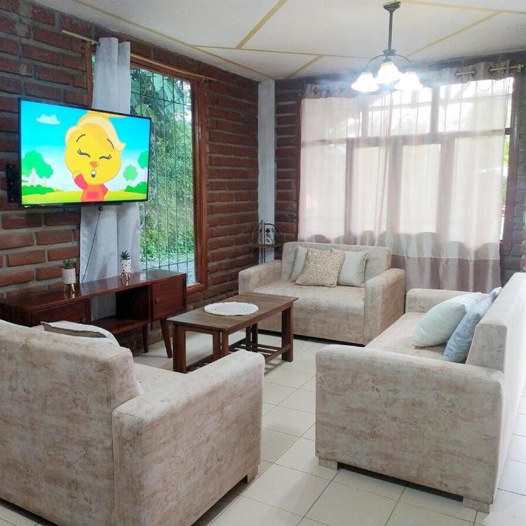 Relax Home - Three-Bedroom House - 21