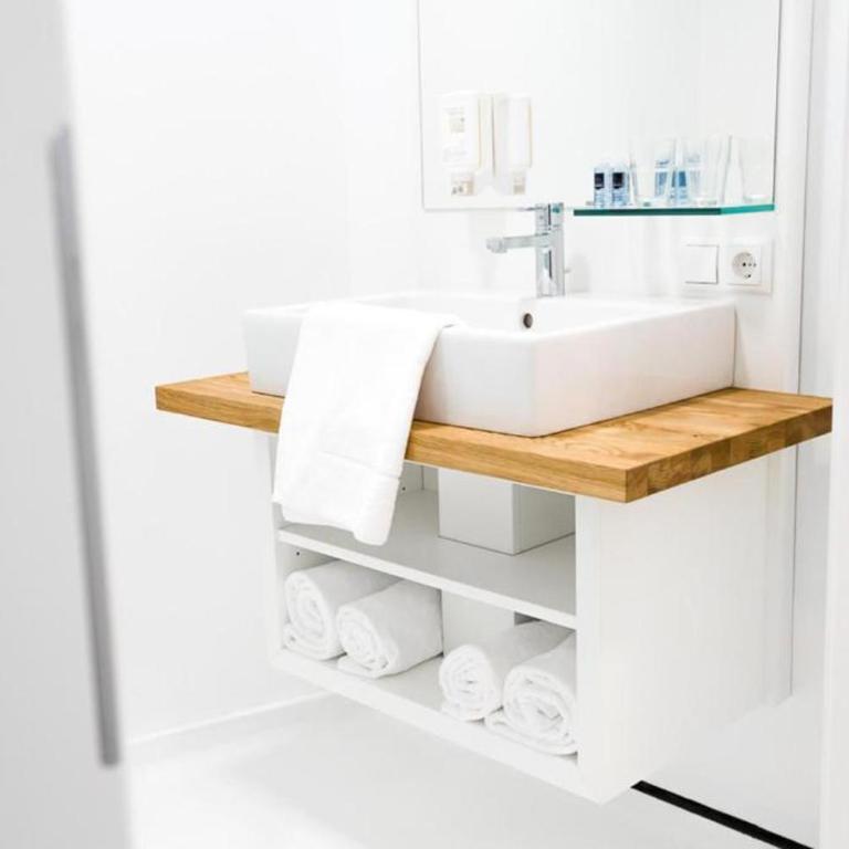 SHOME Hotel Graz I Self-Check-In I Free Parking - Standard Einzelzimmer - 2