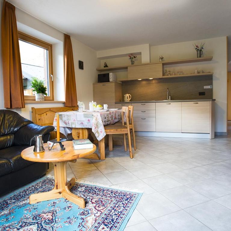 Appartamenti Anna & Kim - Appartamento con 2 Camere da Letto e Balcone - 5