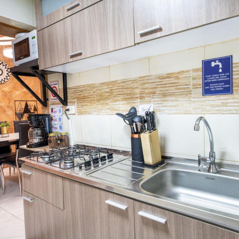 5 Bedroom - 1 Block from Lleras - P2 - Apartment - 7