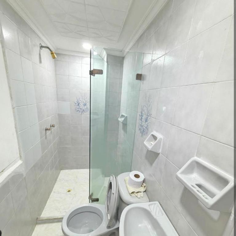Amplio apartamento en laureles estadio 72 - Apartamento de 2 dormitorios - 9