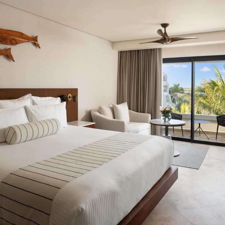 Secrets Mirabel Cancún Resort & Spa - Adults Only - New Spa now open! - Tropical View Balcony King - 3