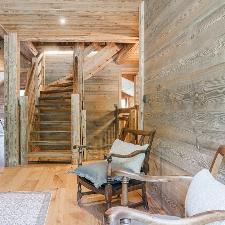 chalet in authentic Manigod farm - Chalet - 34