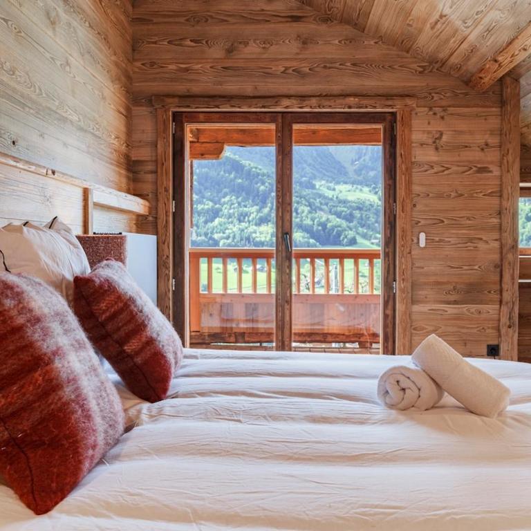 chalet in authentic Manigod farm - Chalet - 44