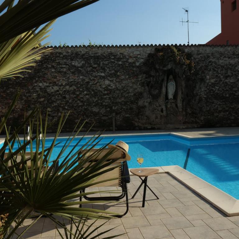 Charming attic with swimming pool and garage - Appartamento con 2 Camere da Letto - 1