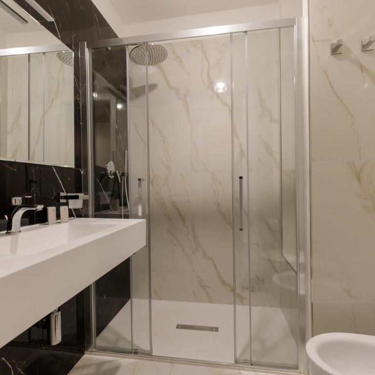 Suites 51 - Junior Suite - 11