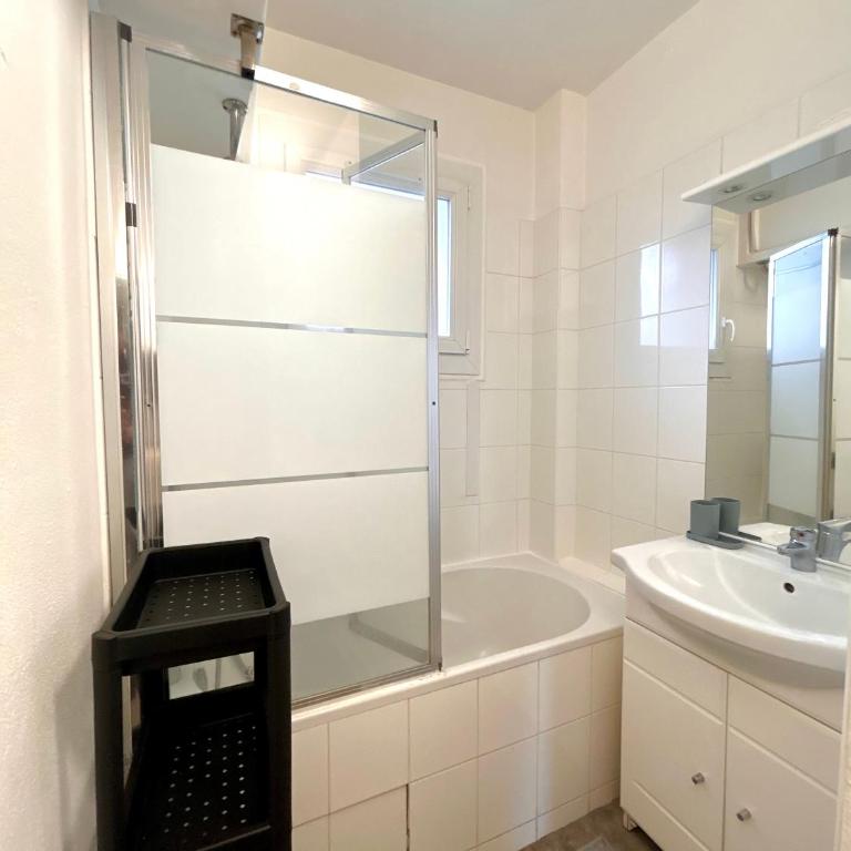 L Authentique Proche Centre - Appartamento con 2 Camere da Letto - 14