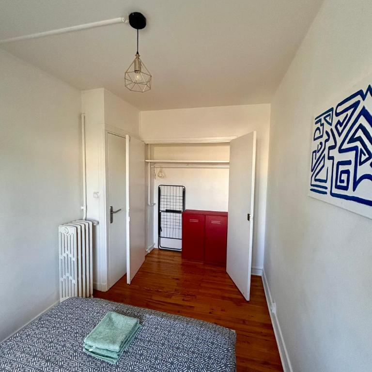 L Authentique Proche Centre - Appartamento con 2 Camere da Letto - 10