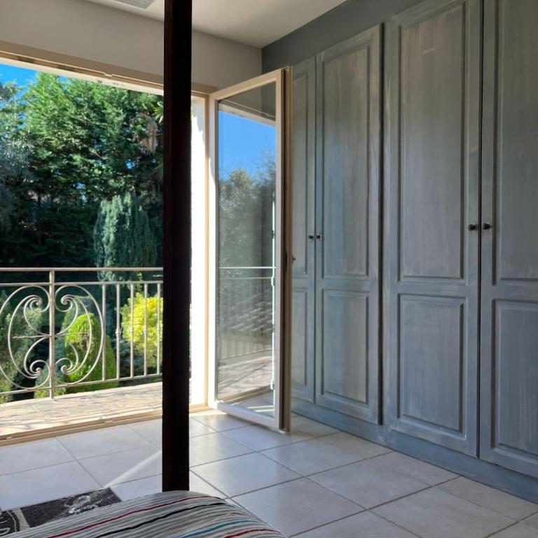 Maison de charme à BIOT avec piscine privée - Villa - 53