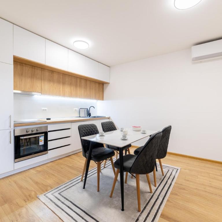 City Center Gorusa Design Apartments - Klasičan Apartman - 4