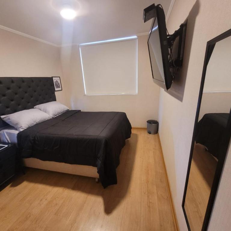 Private Room con Baño en Barranco Walk to Malecón - Double Room with Private Bathroom - 1