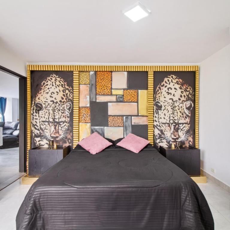 2 bedroom with pool table, 1 block from Lleras park, p8 - Two-Bedroom Apartment - 11