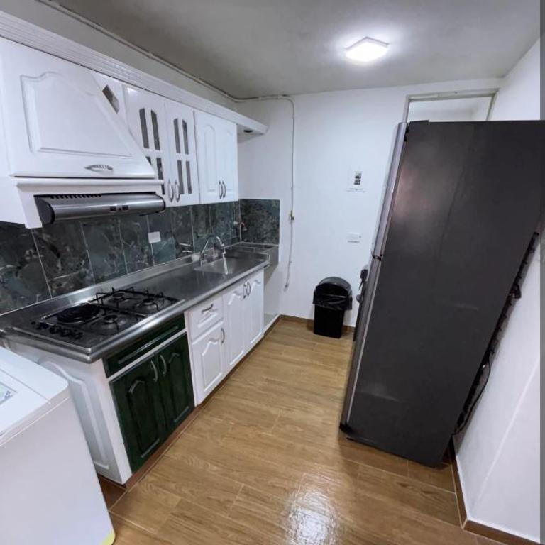 Hermoso apartamento en la milagrosa medellín - Apartamento de 2 dormitorios - 3