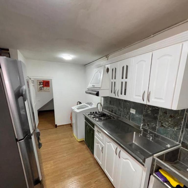 Hermoso apartamento en la milagrosa medellín - Apartamento de 2 dormitorios - 4