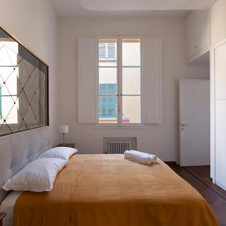 Modern Loft in the Historic Center by BeMyHost - Two-Bedroom Apartment - 2