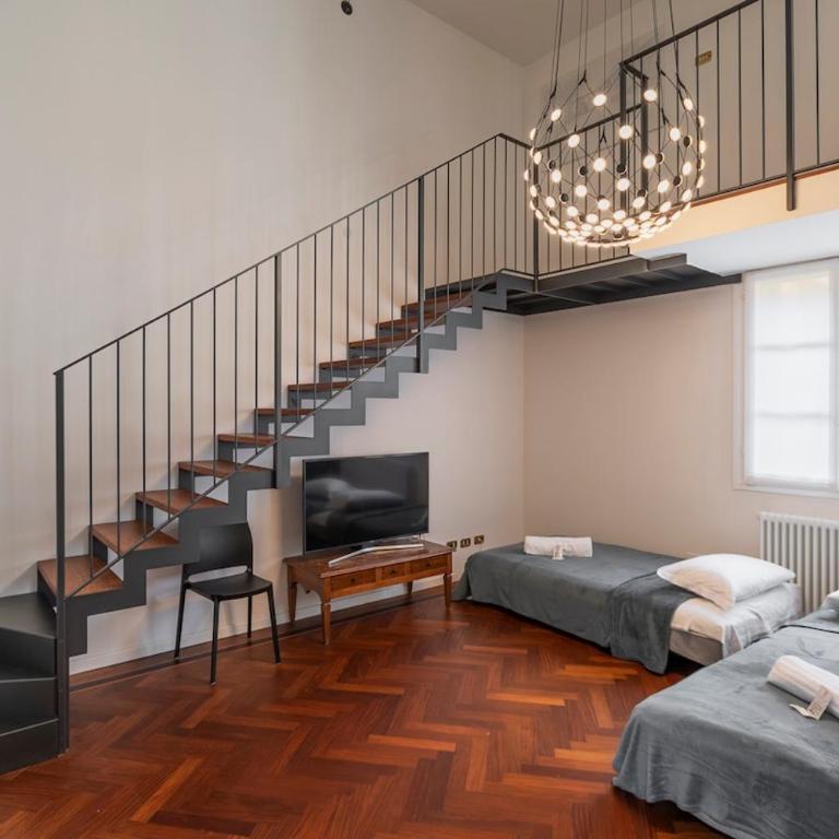 Modern Loft in the Historic Center by BeMyHost - Two-Bedroom Apartment - 15