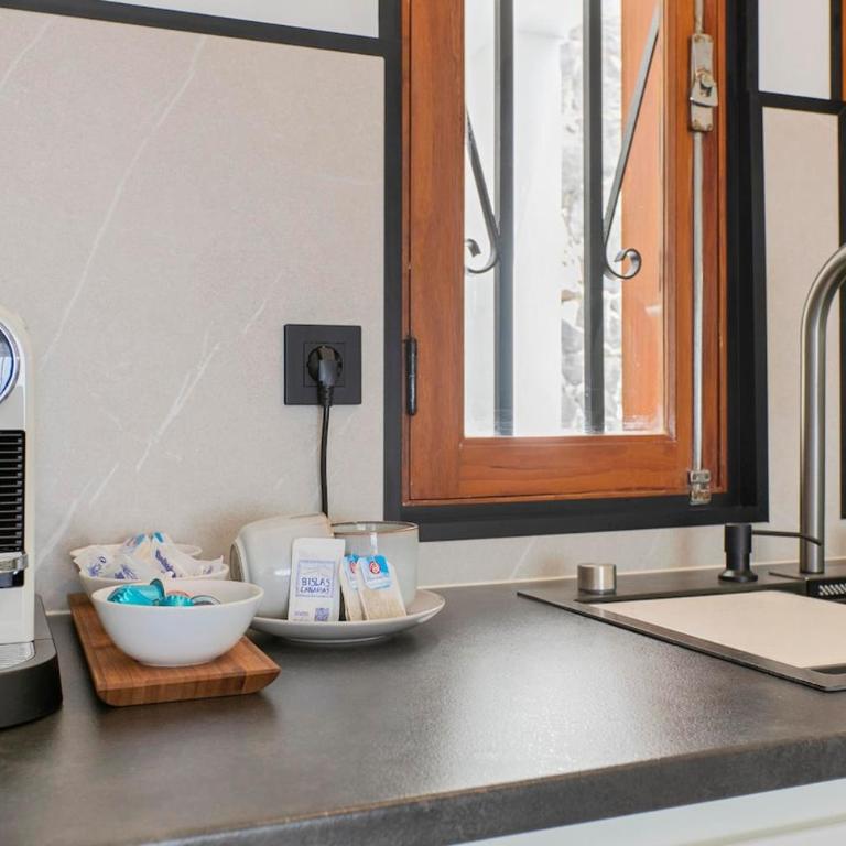 Montesol 1BR • AC • Walk to Siam Park & Beach - Apartamento 1 dormitorio con vistas al mar y terraza - 41