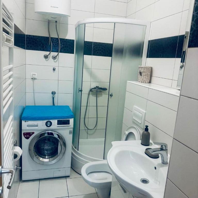 Gioiello - One-Bedroom Apartment - 2