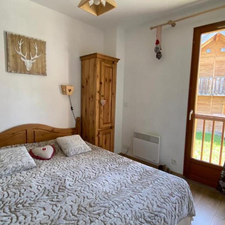 Chalet rénové 7 pers avec terrasse, local ski et parking gratuit - FR-1-863-11 - Chalé (7 adultos) - 15