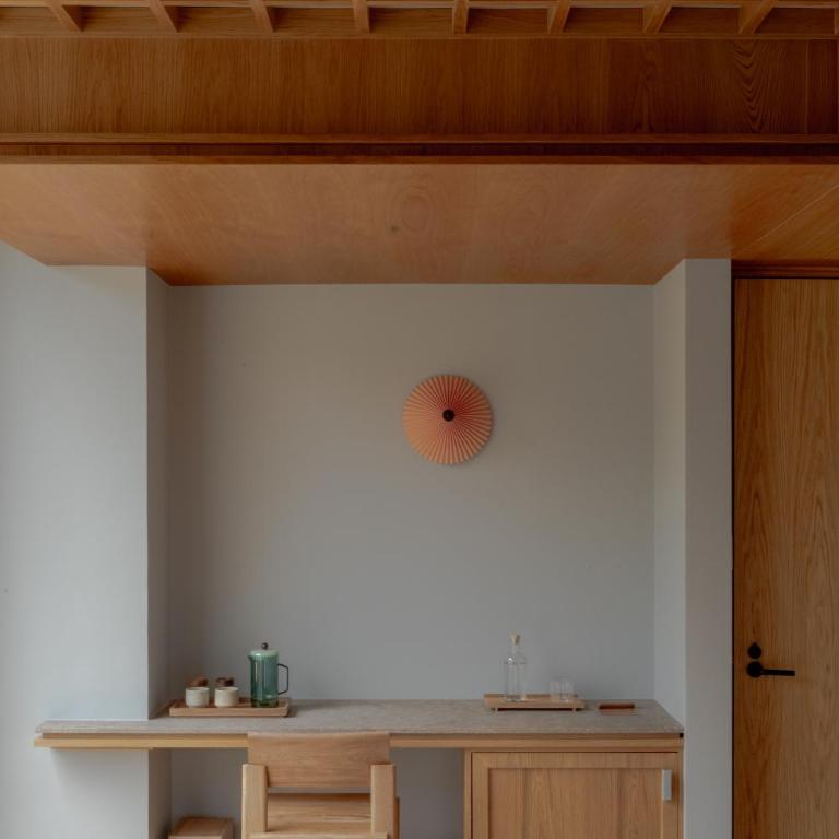 Wake Medellin, a Member of Design Hotels - Suite con bañera de hidromasaje - Cama extragrande - 10