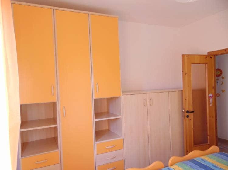 Apartment in villa with 2 bathrooms 250m from the beach - Two-Bedroom Apartment - 11