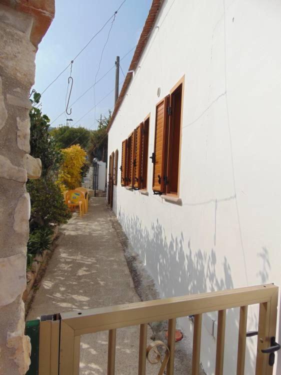 Apartment in villa with 2 bathrooms 250m from the beach - Two-Bedroom Apartment - 13