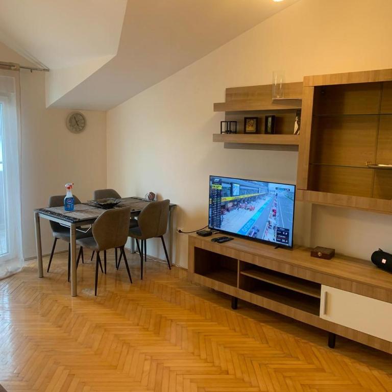 Topla Apartment - One-Bedroom Apartment - 5