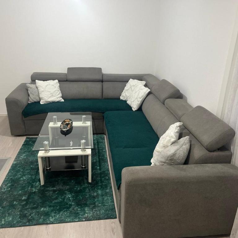 EMYApartman - One-Bedroom Apartment - 2