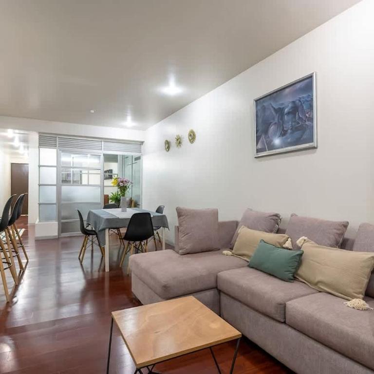 Chic 2BR Condo in Condesa steps from Parque Mexico - Two-Bedroom Apartment with Balcony - 3