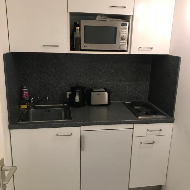 Modern Apartment Munich Center View WiFi Parking - Appartamento con 1 Camera da Letto - 11