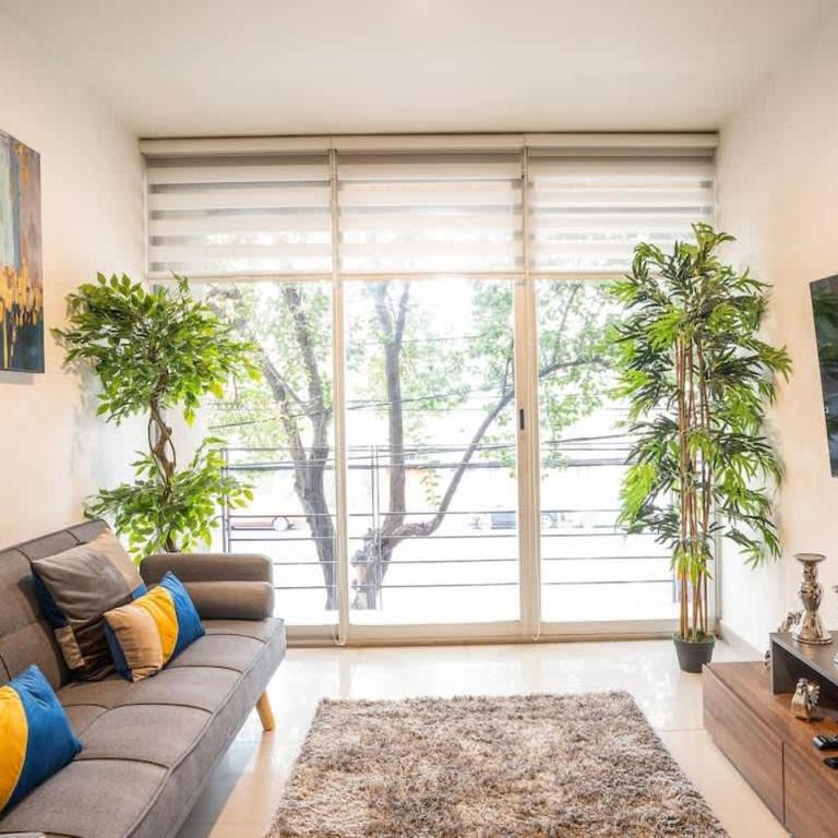 Modern 2 Bedroom Cozy Stay - Two-Bedroom Apartment - 1
