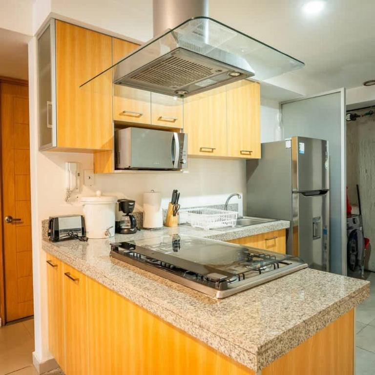 Modern 2 Bedroom Cozy Stay - Two-Bedroom Apartment - 20