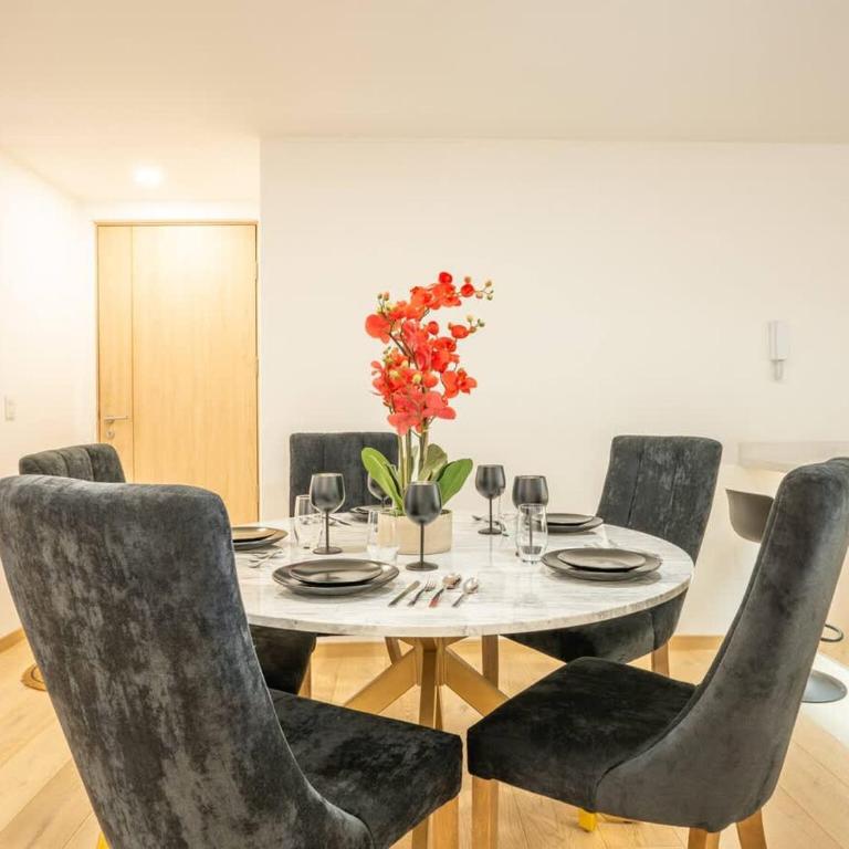 Stunning 3BR in Condesa with Terrace, Pool & Gym - Apartamento de 3 dormitorios - 4
