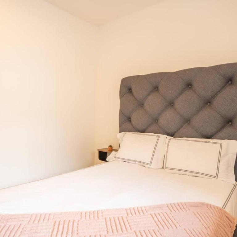 Stunning 3BR in Condesa with Terrace, Pool & Gym - Apartamento de 3 dormitorios - 28