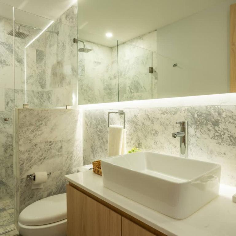 Stunning 3BR in Condesa with Terrace, Pool & Gym - Apartamento de 3 dormitorios - 38