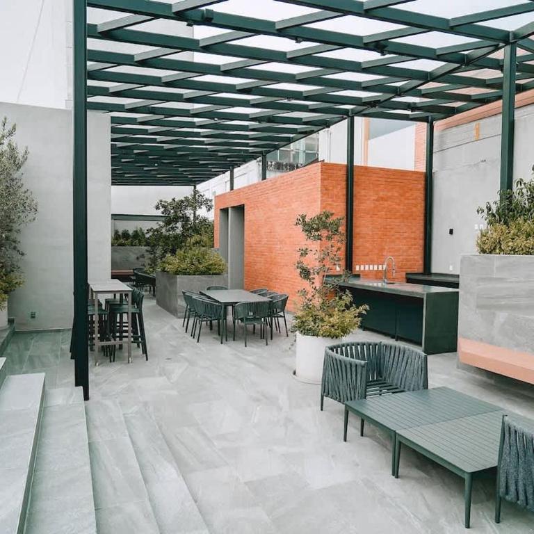 Stunning 3BR in Condesa with Terrace, Pool & Gym - Apartamento de 3 dormitorios - 60