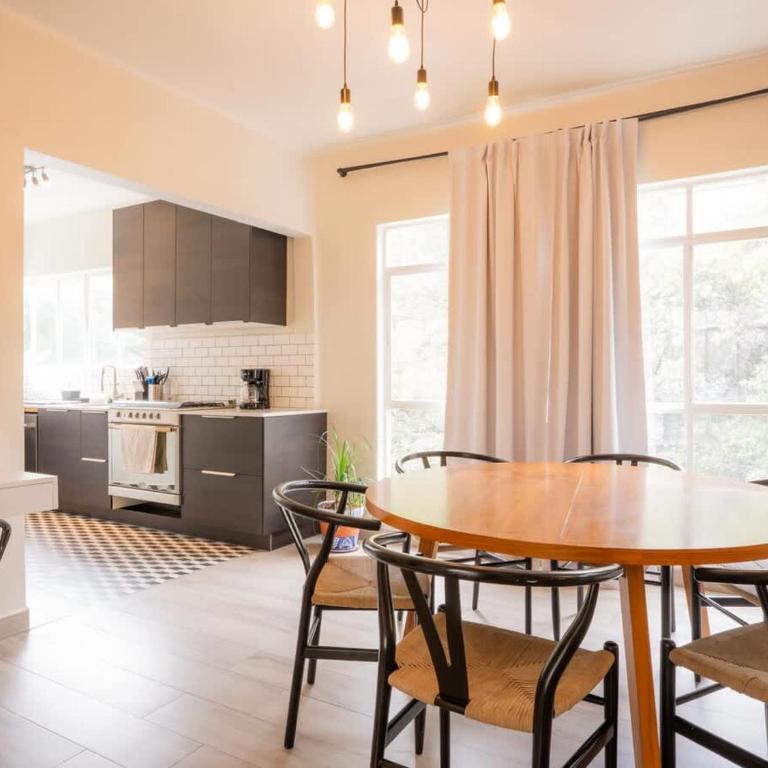 Stylish Polanco Apartment by Parque Lincoln - Two-Bedroom Apartment - 10