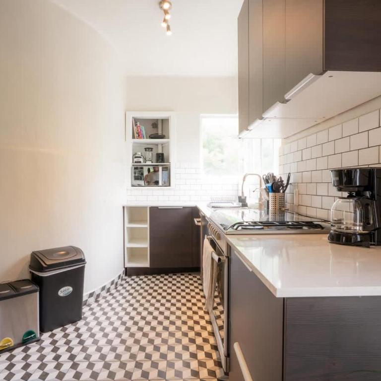 Stylish Polanco Apartment by Parque Lincoln - Two-Bedroom Apartment - 11