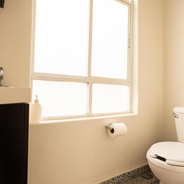 Stylish Polanco Apartment by Parque Lincoln - Two-Bedroom Apartment - 34