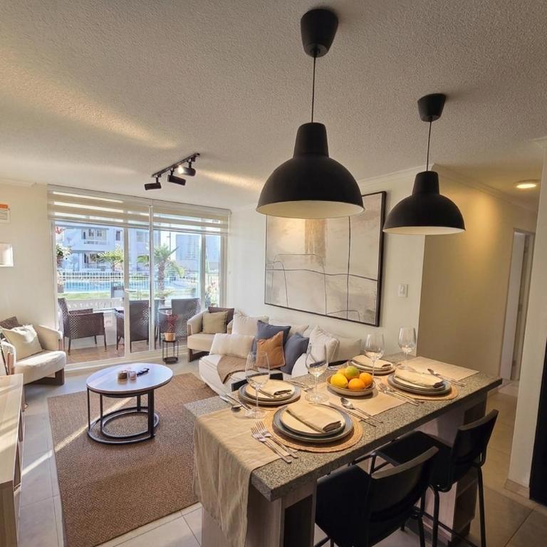 Depto con Piscina y Ubicación Privilegiada cerca del Faro La Serena - Two-Bedroom Apartment - 3