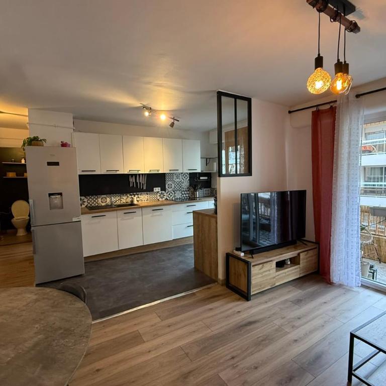 Modern apartment with terrace - ideal location - Apartamento de 1 dormitorio - 27