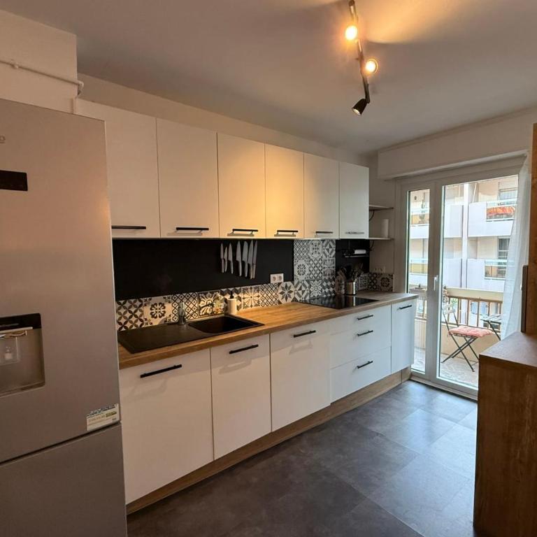Modern apartment with terrace - ideal location - Apartamento de 1 dormitorio - 28