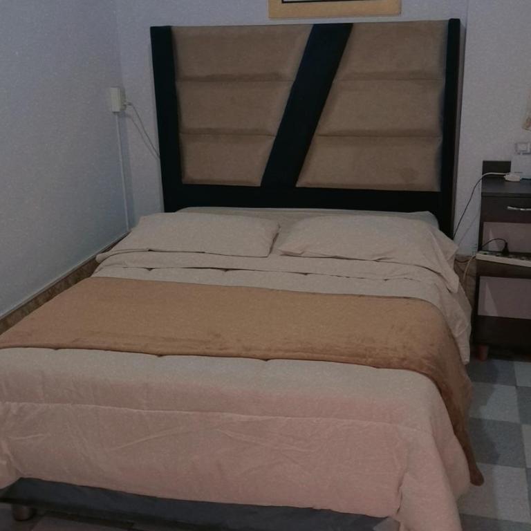 Hostal la familia - Double Room (1 Adult + 1 Child) - 4