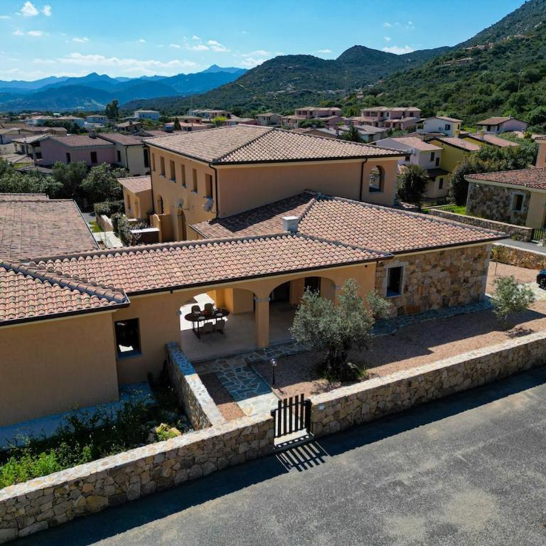 Villa Il Corallo - Elegante & 4 min dalla Spiaggia - Villa con 2 Camere da Letto - 39