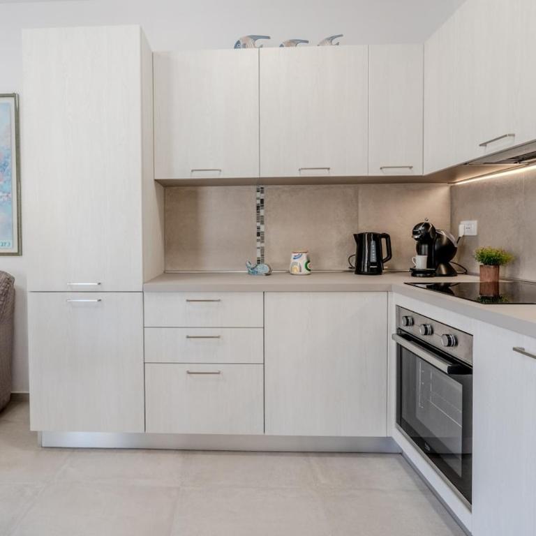 Villa Il Corallo - Elegante & 4 min dalla Spiaggia - Villa con 2 Camere da Letto - 18